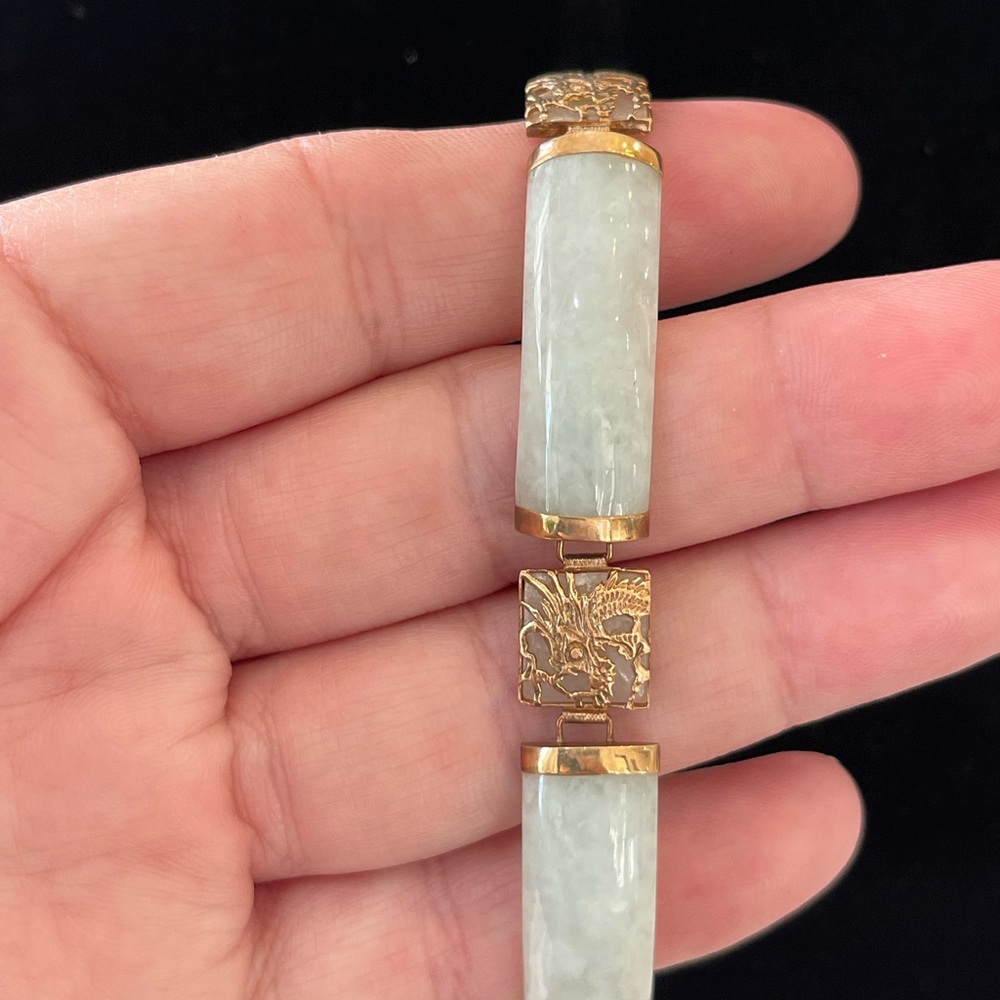 Elegant Gold and Jade Bracelet